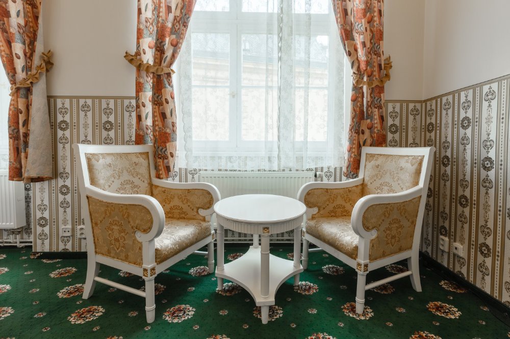 accommodation-standard-room1